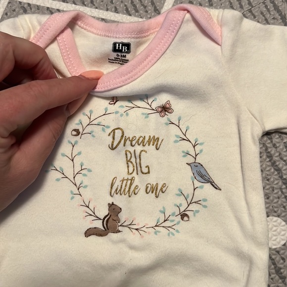 HB longsleeve onsies x3- US 0-3 - Picture 8 of 10